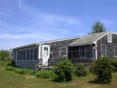 277 Monomoscoy Rd, Mashpee, MA 02649 photo 2