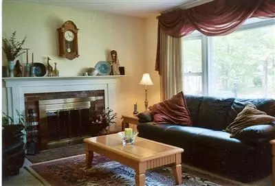 7 Brewster Rd, Mashpee, MA 02649 photo 2