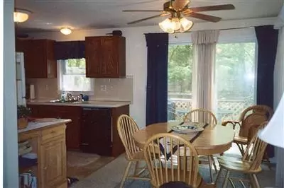 7 Brewster Rd, Mashpee, MA 02649 photo 3