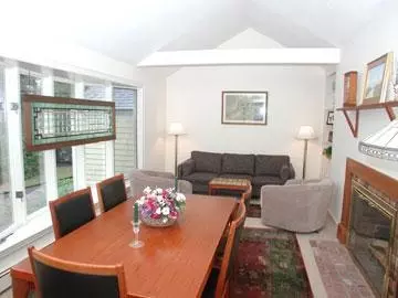 908 Old Post Rd, Cotuit, MA 02635 photo 6