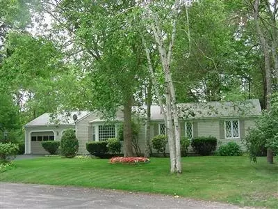 19 Lester Cir, Centerville, MA 02632 photo 1