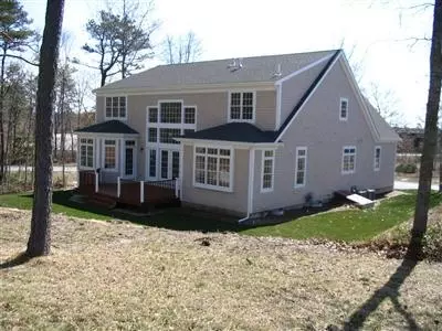 3 Snead Dr, Mashpee, MA 02649 photo 2
