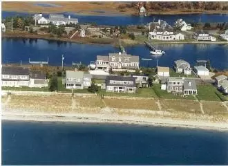 111 Long Beach Rd, Centerville, MA 02632 photo 4
