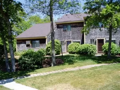 30 Round House Rd, Bourne, MA 02532 photo 2