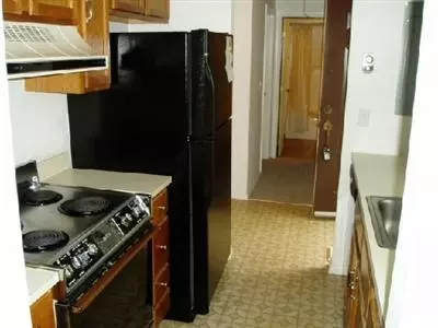 30 Round House Rd, Bourne, MA 02532 photo 4