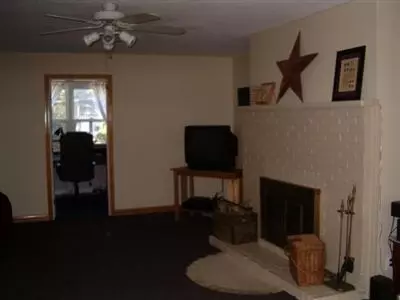 44 Howard Ave, Monument Beach, MA 02553 photo 6