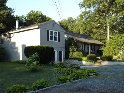 44 Howard Ave, Monument Beach, MA 02553 photo 1