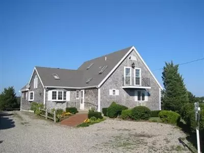 38 Pine Tree Dr, Buzzards Bay, MA 02532 photo 1