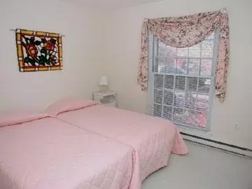 64 Greensward Rd, Mashpee, MA 02649 photo 10