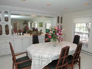 64 Greensward Rd, Mashpee, MA 02649 photo 5