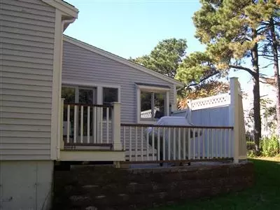 38 Monomoscoy Rd, Mashpee, MA 02649 photo 11