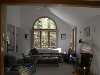 38 Monomoscoy Rd, Mashpee, MA 02649 photo 3