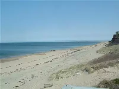 99 Phillips Rd, Sagamore Beach, MA 02562 photo 2