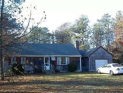 579 Skunknet Rd, Centerville, MA 02632 photo 1