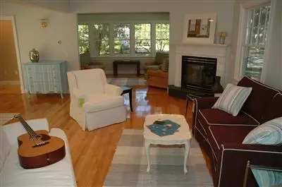 45 Third Ave, Osterville, MA 02655 photo 3