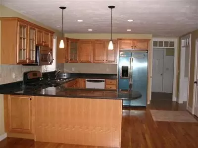 6 Sheffield Pl, Mashpee, MA 02649 photo 3