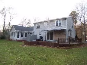 237 Mockingbird Ln, Marstons Mills, MA 02648 photo 11