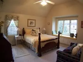 237 Mockingbird Ln, Marstons Mills, MA 02648 photo 10
