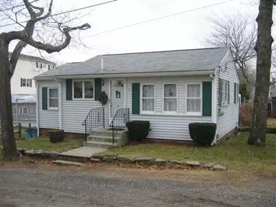 5 Coolidge Rd, Wareham, MA 02571 photo 1