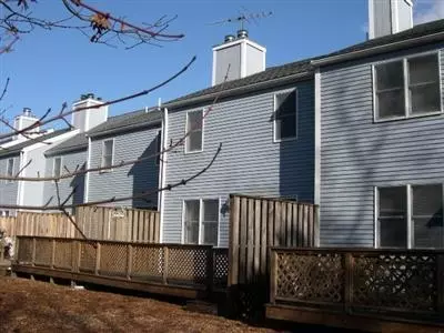 114 Shellback Way, Mashpee, MA 02649 photo 9