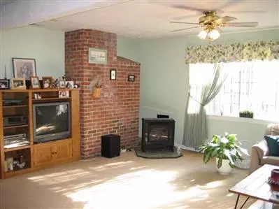 299 Skunknet Rd, Centerville, MA 02632 photo 4