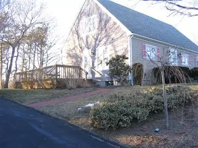 6 Eldridge St, Bourne, MA 02532 photo 11