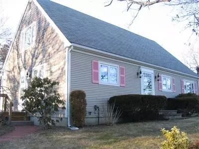 6 Eldridge St, Bourne, MA 02532 photo 1