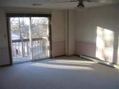 6 Eldridge St, Bourne, MA 02532 photo 9