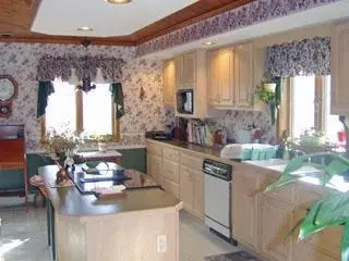 419 River Rd, Marstons Mills, MA 02648 photo 4