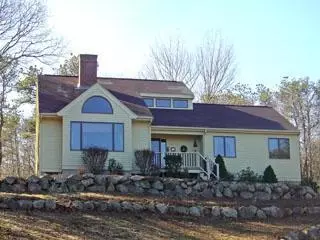 419 River Rd, Marstons Mills, MA 02648 photo 1