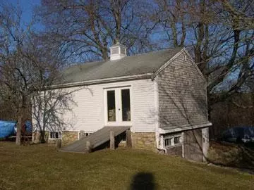 547 Main St, Centerville, MA 02632 photo 2