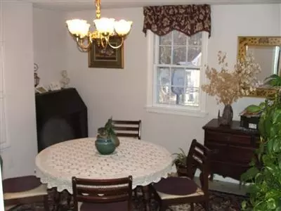 41 Edgewater Rd, Mashpee, MA 02649 photo 3