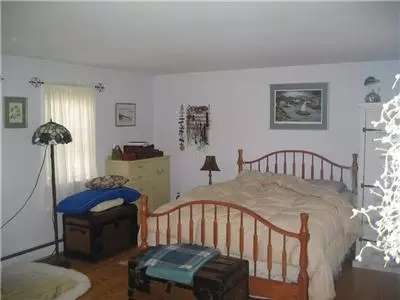 75 Old Oyster Rd, Cotuit, MA 02635 photo 6