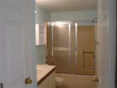 30 Main St #D, Hyannis, MA 02601 photo 4
