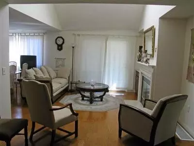 2 Executive Dr, Mashpee, MA 02649 photo 3
