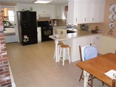 160 Gleneagle Dr, Centerville, MA 02632 photo 5