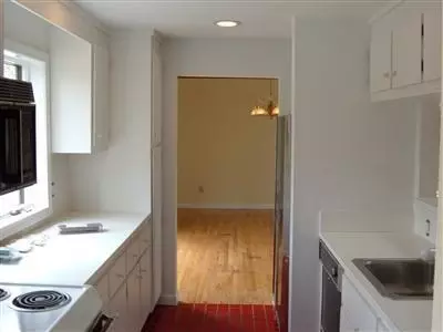 23 Tradewind Dr, Mashpee, MA 02649 photo 4