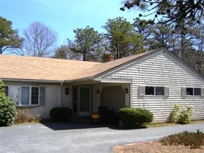 186 Thistle Dr, Centerville, MA 02632 photo 3