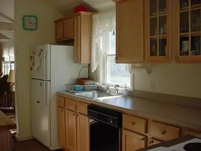 4 Hatch Ct, Eastham, MA 02642 photo 4