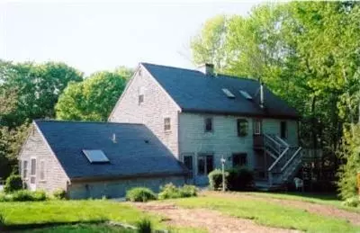88 Railroad Ave, Barnstable, MA 02630 photo 2