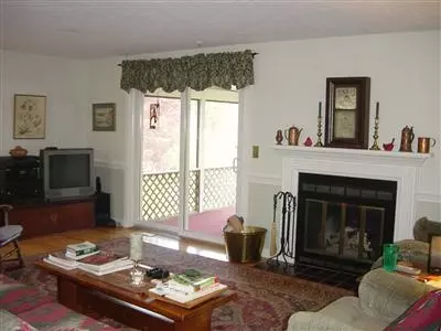 94 Beechwood Rd, Centerville, MA 02632 photo 4