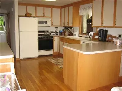 24 Split Rock Rd, Dennis, MA 02638 photo 2