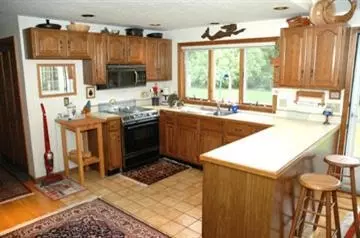1034 Old Post Rd, Cotuit, MA 02635 photo 5