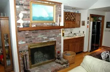 1034 Old Post Rd, Cotuit, MA 02635 photo 3