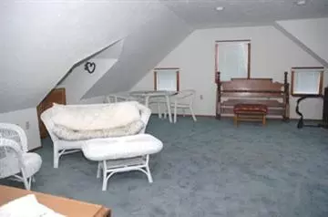 1034 Old Post Rd, Cotuit, MA 02635 photo 7