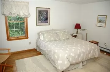 1034 Old Post Rd, Cotuit, MA 02635 photo 8