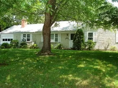 392 Buckskin, Centerville, MA 02632 photo 1