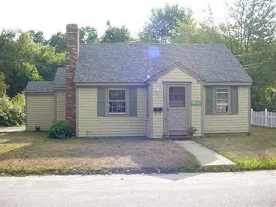 29 Murphy Rd, Hyannis, MA 02601 photo 2
