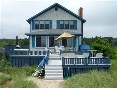 93 Phillips Rd, Sagamore Beach, MA 02562 photo 1