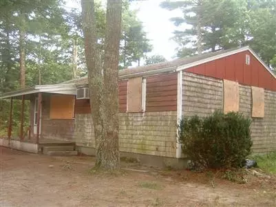 181 Cromesset Rd, Wareham, MA 02571 photo 1